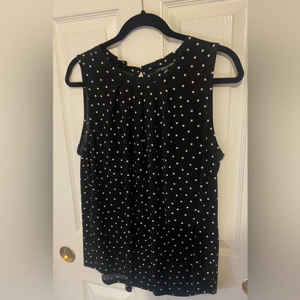 Adriana Papell Black and White Dot Blouse Sleeveless.